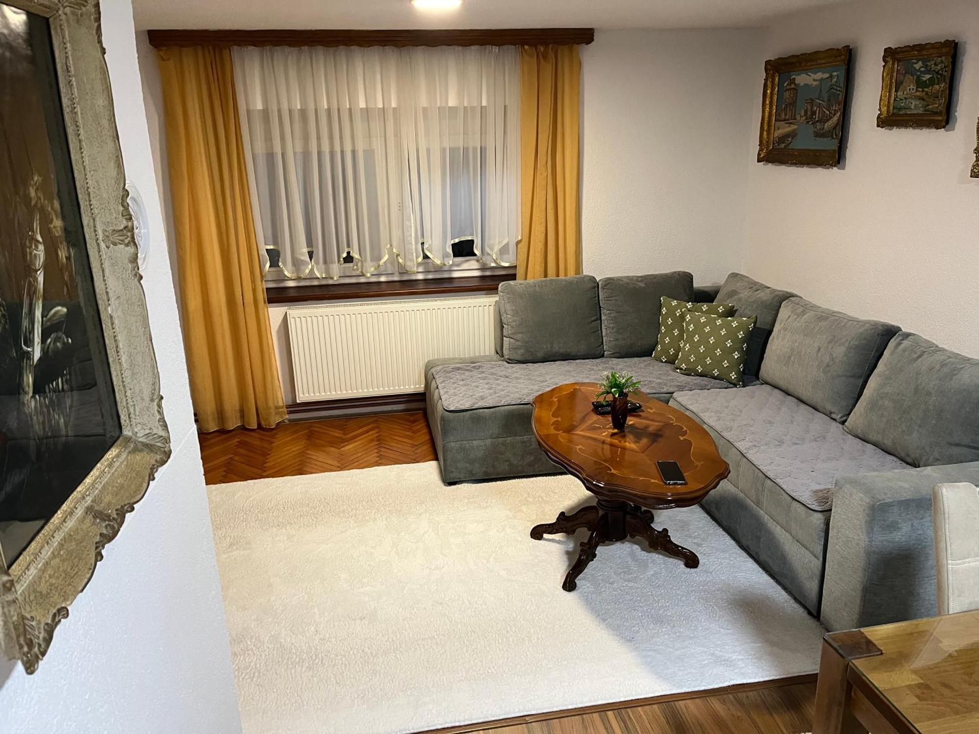 Apartman House Jasmina Bihac Exterior photo